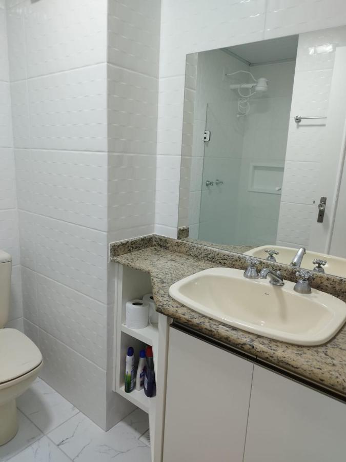 Lexus Beiramar Apartment ฟลอเรียนอโปลิส ภายนอก รูปภาพ