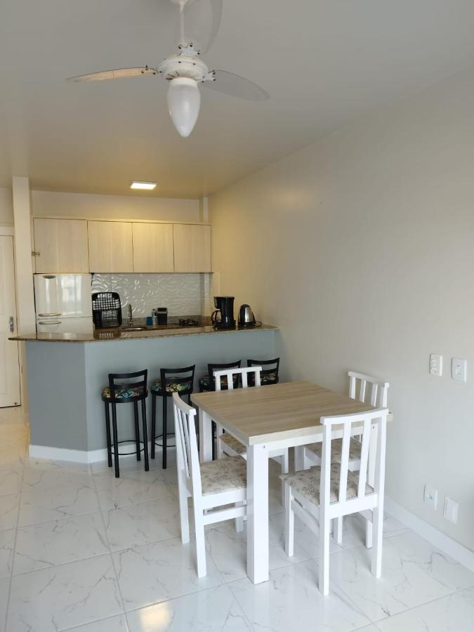 Lexus Beiramar Apartment ฟลอเรียนอโปลิส ภายนอก รูปภาพ